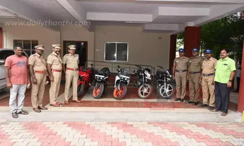 திருட்டு போன மோட்டார் சைக்கிள்கள் மீட்பு