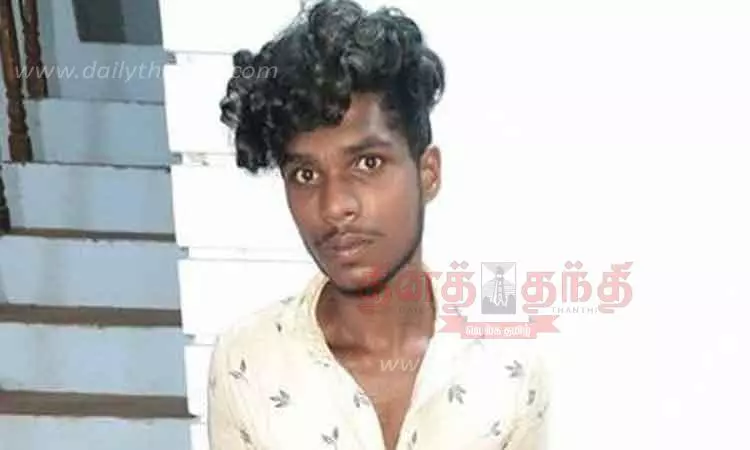 தக்கலை அருகே ரப்பர் தோட்டத்தில் திருடிய வாலிபர் கைது