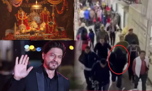 ஜம்மு-காஷ்மீர்: இந்து மத வழிபாட்டு தலம் வைஷ்ணவி தேவி கோவிலில் நடிகர் ஷாருக் கான் வழிபாடு