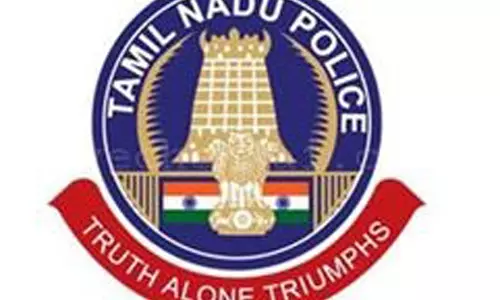 மத்திய தொழில் பாதுகாப்பு படை வீரர் தற்கொலை: இரும்பாலையில் தென் மண்டல ஐ.ஜி. விசாரணை மத்திய தொழில் பாதுகாப்பு படை வீரர் தற்கொலை: இரும்பாலையில் தென் மண்டல ஐ.ஜி. விசாரணை