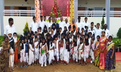 திருவள்ளுவர் சிலை திறப்பு விழா