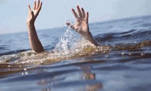 குளத்தில் மூழ்கி தொழிலாளி பலி குளத்தில் மூழ்கி தொழிலாளி பலி