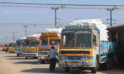 நெல்லை ரெயில் நிலையத்திற்கு 2,700 மெட்ரிக் டன் யூரியா வருகை