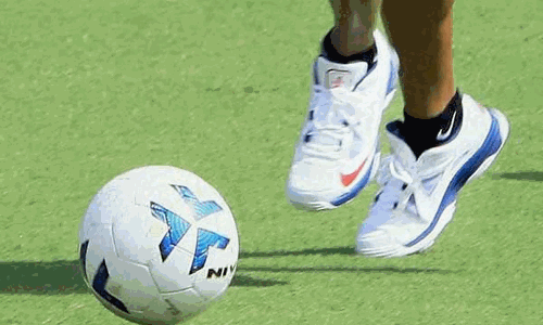 மாநில கால்பந்து போட்டிக்கு வீரர், வீராங்கனைகள் தேர்வு