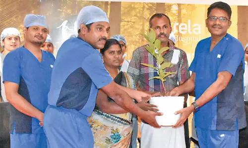 மருத்துவ காப்பீட்டு திட்டத்தில், ரேலா ஆஸ்பத்திரியில் ஏழை விவசாயிக்கு இதய மாற்று அறுவை சிகிச்சை