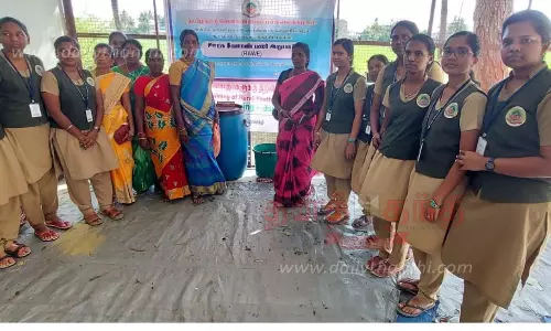 திருச்சி வேளாண் கல்லூரி மாணவிகள் கள பயிற்சி