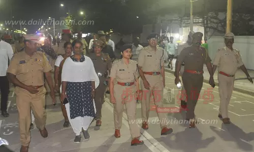 போலீசார் ரோந்து பணி