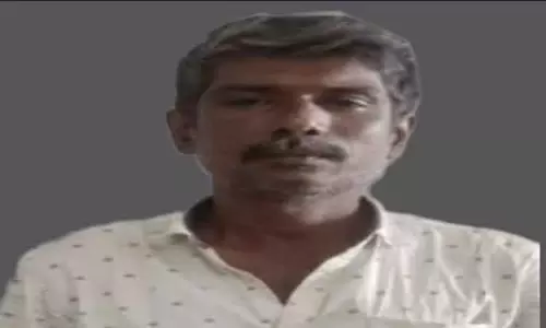 ஓசியில் மது கொடுக்காததால் கோவை டாஸ்மாக் பாருக்கு வெடிகுண்டு மிரட்டல்- போலீஸ் கட்டுப்பாட்டு அறைக்கு போன் செய்த ஆசாமி 4-வது முறையாக கைது