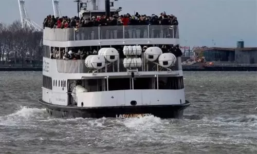 புதுச்சேரியில் இருந்து இலங்கைக்கு படகு சேவை: அடுத்த மாதம் தொடங்குகிறது புதுச்சேரியில் இருந்து இலங்கைக்கு படகு சேவை: அடுத்த மாதம் தொடங்குகிறது