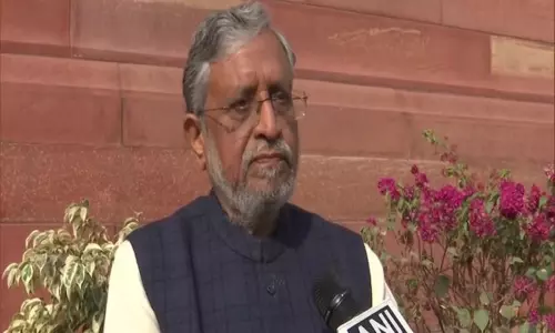 இந்தியாவில் ஓரினச்சேர்க்கை திருமணத்தை ஏற்க தயாராக இல்லை; கலாச்சாரம், பாரம்பரியத்திற்கு எதிரானது - சுஷில் மோடி இந்தியாவில் ஓரினச்சேர்க்கை திருமணத்தை ஏற்க தயாராக இல்லை; கலாச்சாரம், பாரம்பரியத்திற்கு எதிரானது - சுஷில் மோடி