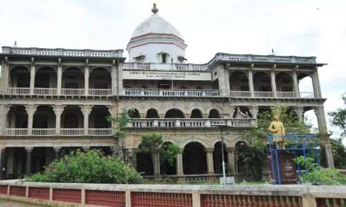 நிலங்களை போலியாக பதிவு செய்ததாக நிதி நிறுவனம் மீது குற்றச்சாட்டு : குறை தீர்க்கும் நாள் நிலங்களை போலியாக பதிவு செய்ததாக நிதி நிறுவனம் மீது குற்றச்சாட்டு : குறை தீர்க்கும் நாள்