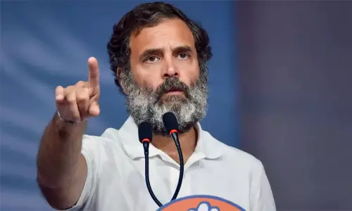 விலைவாசி உயர்வால் தள்ளாடும் மக்களுக்கு உதவுங்கள் - பிரதமர் மோடிக்கு ராகுல் வேண்டுகோள்