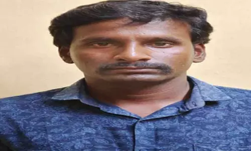 நகை திருடிய வாலிபர் கைது