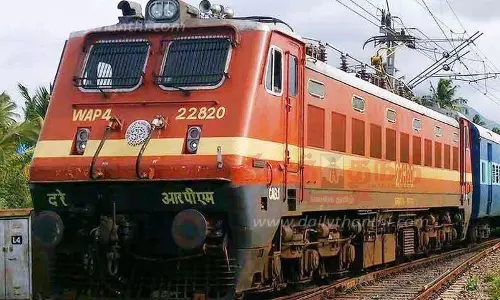 தண்டவாளம் பராமரிப்பு பணி: சேலம்- விருத்தாச்சலம் ரெயில் ரத்து