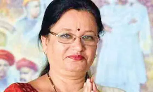 பாலகங்காதர திலகரின் கொள்ளுப்பேத்தி: பாஜக பெண் எம்.எல்.ஏ. மரணம்