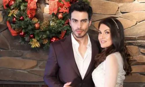 பாகிஸ்தான் நடிகரை கரம்பிடித்த இம்ரான் கானின் முன்னாள் மனைவி பாகிஸ்தான் நடிகரை கரம்பிடித்த இம்ரான் கானின் முன்னாள் மனைவி