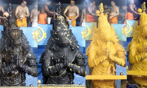 சுசீந்திரம் தாணுமாலயசாமி கோவிலில் ஆஞ்சநேயருக்கு 2 ஆயிரம் லிட்டர் பால் அபிஷேகம் பல்லாயிரக்கணக்கான பக்தர்கள் தரிசனம் சுசீந்திரம் தாணுமாலயசாமி கோவிலில் ஆஞ்சநேயருக்கு 2 ஆயிரம் லிட்டர் பால் அபிஷேகம் பல்லாயிரக்கணக்கான பக்தர்கள் தரிசனம்