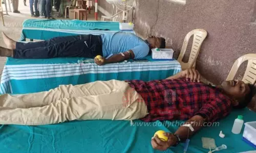 ஆயுதப்படை போலீசார் ரத்ததானம்