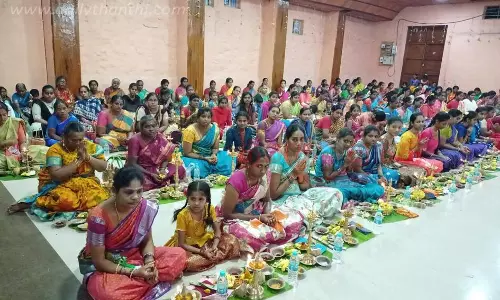 ஓம் காளியம்மன் கோவிலில் 108 திருவிளக்கு பூஜை