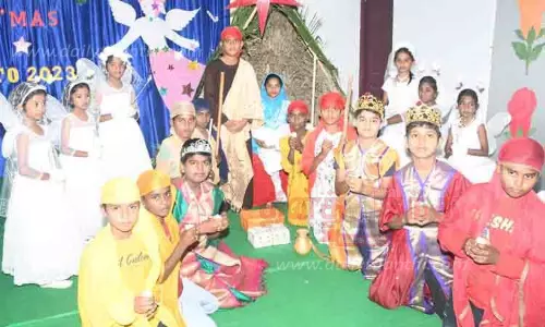 கிறிஸ்துமஸ் விழாவில் கலை நிகழ்ச்சி