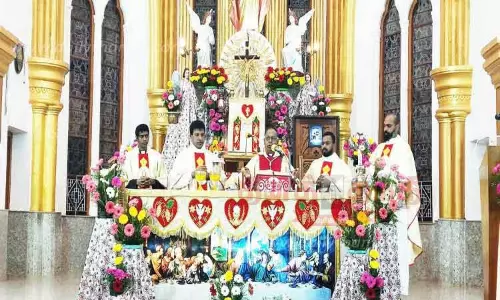 கிறிஸ்தவ ஆலயங்களில் சிறப்பு பிரார்த்தனை