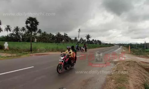 விபத்துக்களை தடுக்க புறவழிச்சாலையில் வேகத்தடை அமைக்க வேண்டும்