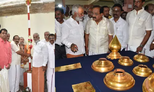 பழனி கோவிலில் ரூ.200 கோடியில் பெருந்திட்டப்பணிகள் அடுத்த ஆண்டு தொடங்கும் - அமைச்சர் சேகர்பாபு