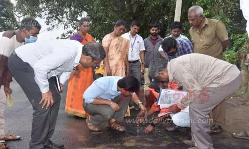 சீரமைக்கப்பட்ட தார்சாலையின் தரத்தை ஆய்வு செய்ய உத்தரவு