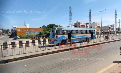 கோவை, பொள்ளாச்சியில் இருந்து வரும் அரசு பஸ்கள் சர்வீஸ் சாலை வழியாக செல்ல நடவடிக்கை எடுக்கப்படுமா?-கோவில்பாளையம் மக்கள் எதிர்பார்ப்பு