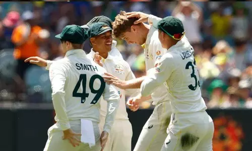 தென் ஆப்பிரிக்காவுக்கு எதிரான 2-வது டெஸ்ட்: முதல் நாள் முடிவில் ஆஸ்திரேலிய அணி 45-1