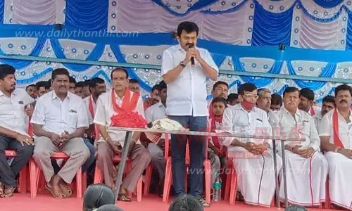 இந்திய கம்யூனிஸ்டு கட்சி பொதுக்கூட்டம் இந்திய கம்யூனிஸ்டு கட்சி பொதுக்கூட்டம்