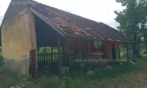 மூடப்பட்ட நொய்யல் ரெயில் நிலையம் மீண்டும் செயல்பாட்டுக்கு வருமா? மூடப்பட்ட நொய்யல் ரெயில் நிலையம் மீண்டும் செயல்பாட்டுக்கு வருமா?