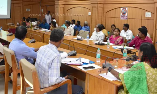 சிறுபான்மையினர் நலத்துறை திட்டங்களை இயக்குனர் ஆய்வு