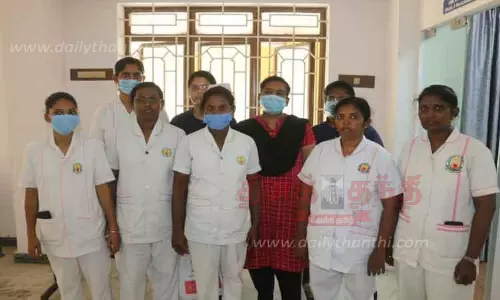 கலெக்டரிடம் கொரோனா கால ஒப்பந்த செவிலியர்கள் மனு