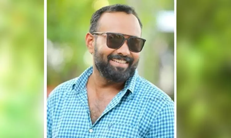 போதை பொருள் ஊக்குவிப்பு காட்சி... டைரக்டருக்கு கலால்துறை நோட்டீஸ் போதை பொருள் ஊக்குவிப்பு காட்சி... டைரக்டருக்கு கலால்துறை நோட்டீஸ்