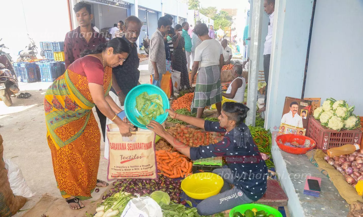 3 ஆண்டுகளுக்குப்பிறகு மீண்டும் பழைய இடத்திற்கு வந்த காமராஜர் மார்க்கெட்