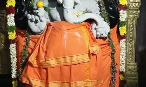 கோவில்களில் சிறப்பு பூஜை