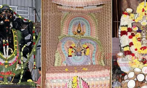 கோவில்களில் சிறப்பு பூஜை