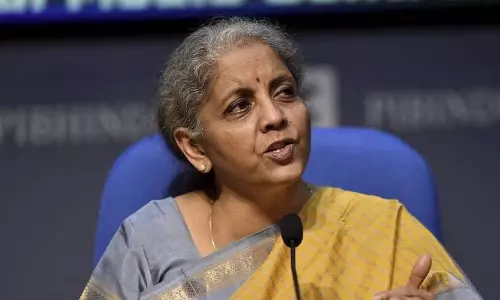 பணமதிப்பிழப்பு நடவடிக்கை குறித்த சுப்ரீம் கோர்ட் தீர்ப்புக்கு நிர்மலா சீதாராமன் வரவேற்பு பணமதிப்பிழப்பு நடவடிக்கை குறித்த சுப்ரீம் கோர்ட் தீர்ப்புக்கு நிர்மலா சீதாராமன் வரவேற்பு