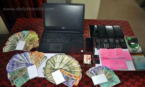 லாட்டரி சீட்டு விற்ற 4 பேர் கைது