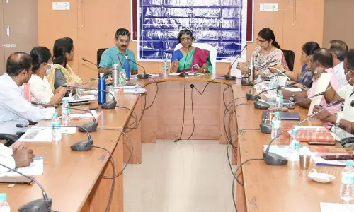 வாக்காளர் திருத்த பட்டியல் குறித்த ஆய்வு கூட்டம்