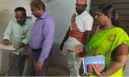 ரேஷன் கடைகளில் கலெக்டர் ஆய்வு