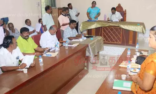 ரூ.11 கோடியில் குடிநீர் திட்டம் செயல்படுத்தப்படும்-ராமநாதபுரம் நகராட்சி கூட்டத்தில் தகவல் ரூ.11 கோடியில் குடிநீர் திட்டம் செயல்படுத்தப்படும்-ராமநாதபுரம் நகராட்சி கூட்டத்தில் தகவல்