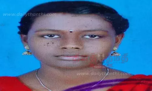 கார் மோதி இளம்பெண்-சிறுமி பலி