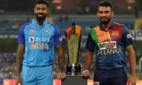 இலங்கை அணிக்கு எதிரான 2வது டி20 : டாஸ் வென்ற இந்தியா பந்துவீச்சு தேர்வு இலங்கை அணிக்கு எதிரான 2வது டி20 : டாஸ் வென்ற இந்தியா பந்துவீச்சு தேர்வு