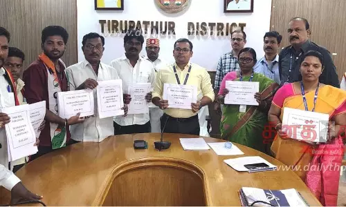 திருப்பத்தூர் மாவட்டத்தில் 9,74,819 வாக்காளர்கள் உள்ளனர்