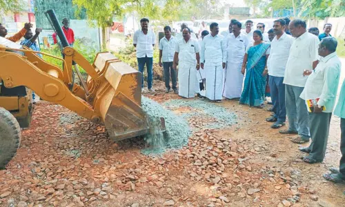 பூந்தமல்லி சட்டமன்ற தொகுதிக்குட்பட்ட பல்வேறு பகுதிகளில் எம்.எல்.ஏ. ஆய்வு பூந்தமல்லி சட்டமன்ற தொகுதிக்குட்பட்ட பல்வேறு பகுதிகளில் எம்.எல்.ஏ. ஆய்வு
