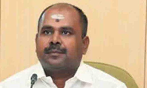 24 மணி நேர மது விற்பனைதான் திராவிட மாடலா? முன்னாள் அமைச்சர் ஆர்.பி.உதயகுமார் கேள்வி 24 மணி நேர மது விற்பனைதான் திராவிட மாடலா? முன்னாள் அமைச்சர் ஆர்.பி.உதயகுமார் கேள்வி