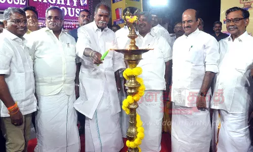 அரசு சுற்றுலாத்துறை சார்பில் வணிக திருவிழா