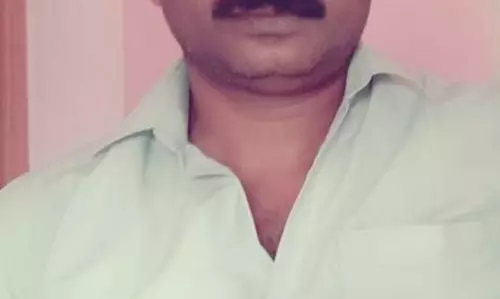 அகஸ்தீஸ்வரத்தில்  மோட்டார் சைக்கிள் விபத்தில் தொழிலாளி சாவு  நாய் குறுக்கே பாய்ந்ததால் பரிதாபம்